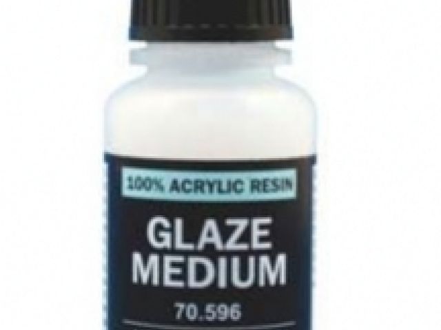 596/195 glaze medium   Model Color