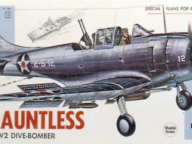 SBD-3 Dauntless (794mm)